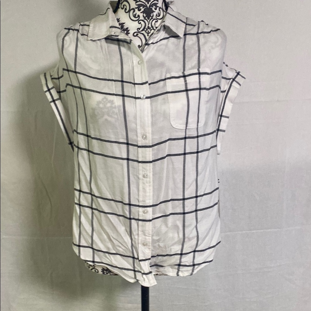 NWT Japna Women's White and Black Plaid Top Cotton and Rayon Blend Medium